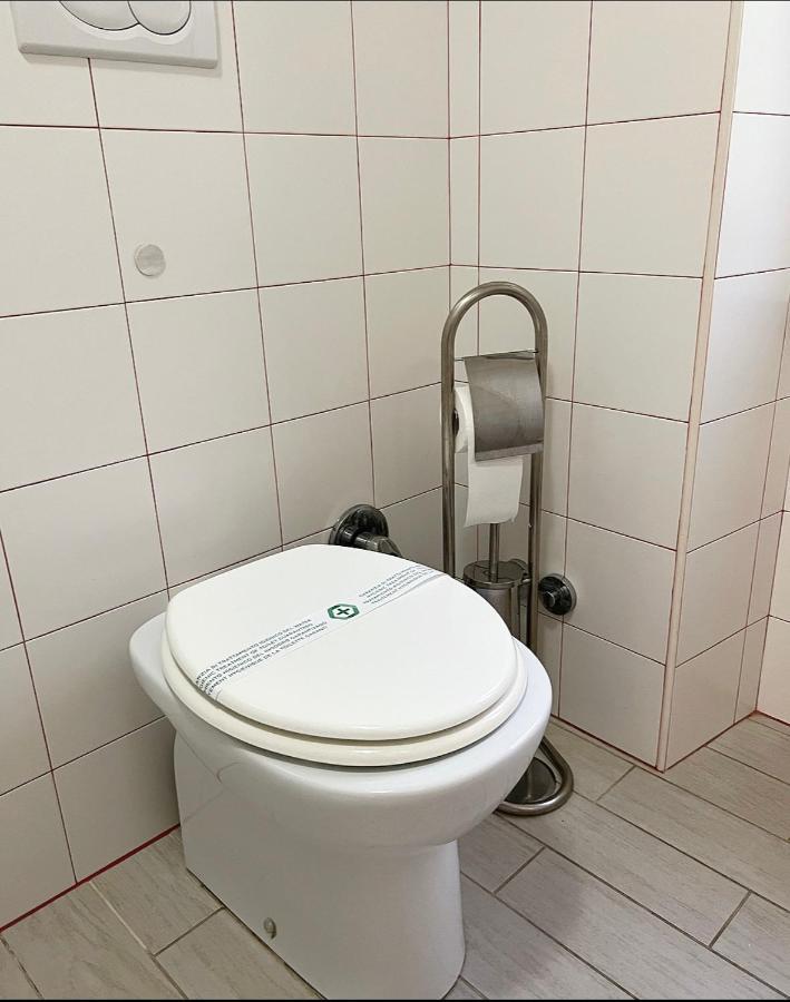 Dea Flora Home B&B ローマ エクステリア 写真